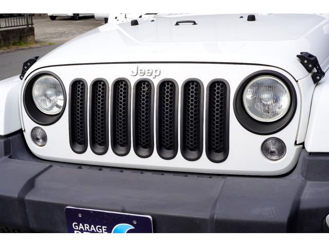 ジープ・ラングラー サハラ 後期モデル 2014〜2025毎年ディーラー記録有 禁煙 18インチAW カロッツェリアナビ 地デジTV 走行中可 ブルートゥース ドラレコ リア&サイドビューカメラ クルーズコントロール スペアキー(19枚目)