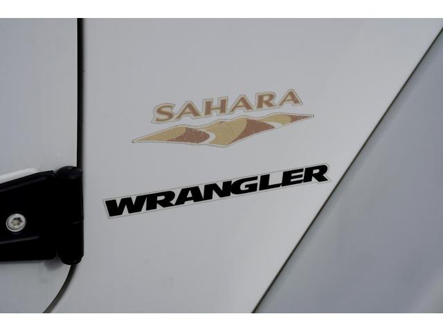 ジープ・ラングラー サハラ 後期モデル 2014〜2025毎年ディーラー記録有 禁煙 18インチAW カロッツェリアナビ 地デジTV 走行中可 ブルートゥース ドラレコ リア&サイドビューカメラ クルーズコントロール スペアキー(26枚目)