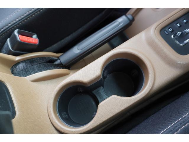 ジープ・ラングラー サハラ 後期モデル 2014〜2025毎年ディーラー記録有 禁煙 18インチAW カロッツェリアナビ 地デジTV 走行中可 ブルートゥース ドラレコ リア&サイドビューカメラ クルーズコントロール スペアキー(55枚目)