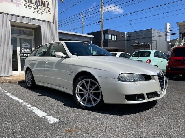 アルファ１５６スポーツワゴン ＴＩ　２．０　ＪＴＳ　セレスピード　Ｒ２年４．２万キロ時タイベルＷＰ交換済　ワンオーナー　禁煙車　ＥＴＣ　クルーズコントロール　本革シート　純正１７ＡＷ　キセノン　フルオートＡＣ（19枚目）
