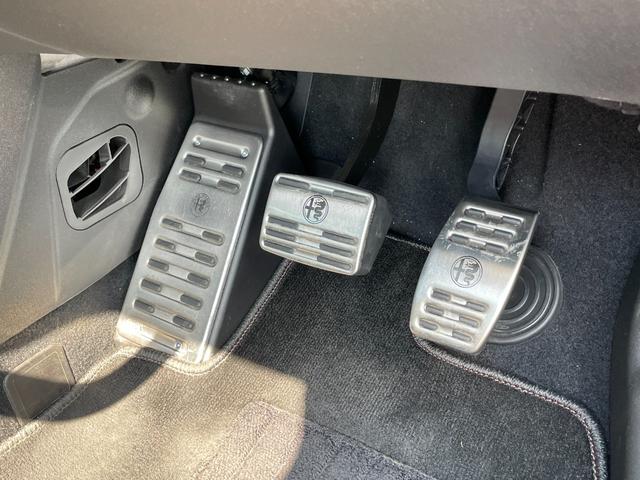 ジュリエッタ ヴェローチェ　禁煙車　ナビ　地デジ　Ｂｌｕｅｔｏｏｔｈ　ＥＴＣ　前後ドライブレコーダー　クルーズコントロール　キセノン　純正１８ＡＷ　シートヒーター（38枚目）