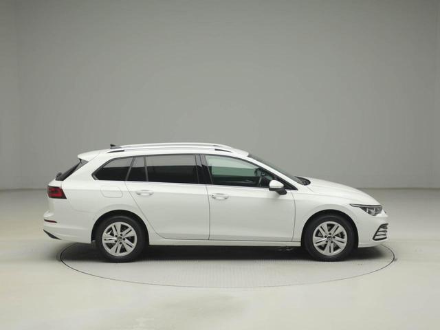 ゴルフヴァリアント eTSI アクティブ 認定中古車 アダクティブクルーズコントロール(全車速追従機能付き) レーンキープアシスト レーンチェンジアシスト パークディスタンスコントロール リヤトラフィックアラート デジタルメータークラスター(6枚目)