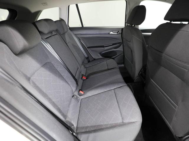 ゴルフヴァリアント eTSI アクティブ 認定中古車 アダクティブクルーズコントロール(全車速追従機能付き) レーンキープアシスト レーンチェンジアシスト パークディスタンスコントロール リヤトラフィックアラート デジタルメータークラスター(12枚目)