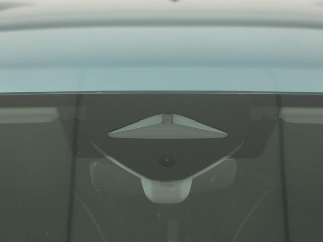 パサート eTSI エレガンス 認定中古車 アダクティブクルーズコントロール(全車速追従機能付き) レーンキープアシスト パークディスタンスコントロール リヤトラフィックアラート レーンチェンジアシスト デジタルメータークラスター(10枚目)