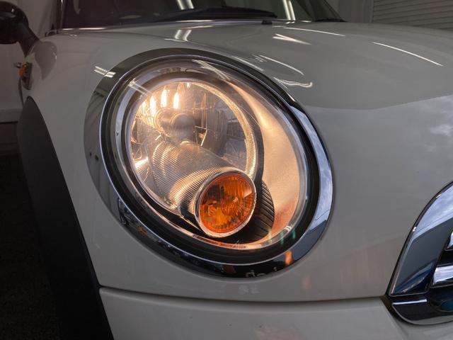 ワン R56後期モデル プッシュスタート 後期ビックバンパー 後期テールライト MINI新品エンブレム 本革ステアリング ETC 後期クーパ―用純正15インチホイール 事故歴無し 禁煙車 正規ディーラー車(23枚目)