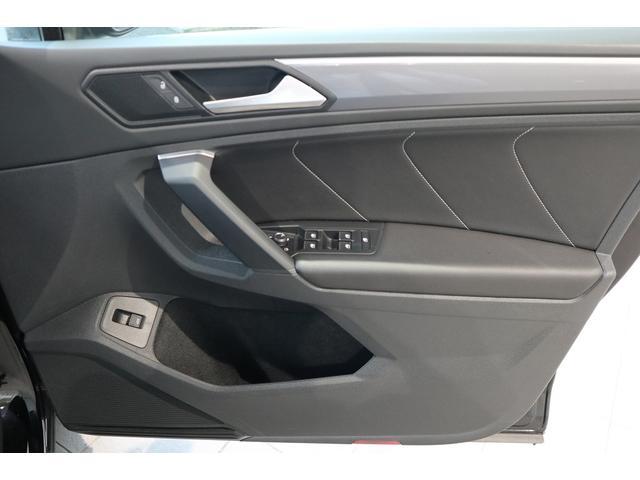 TDI 4モーション Rライン NAVI ETC デジタルメーター LEDライト 19インチアルミ(28枚目)