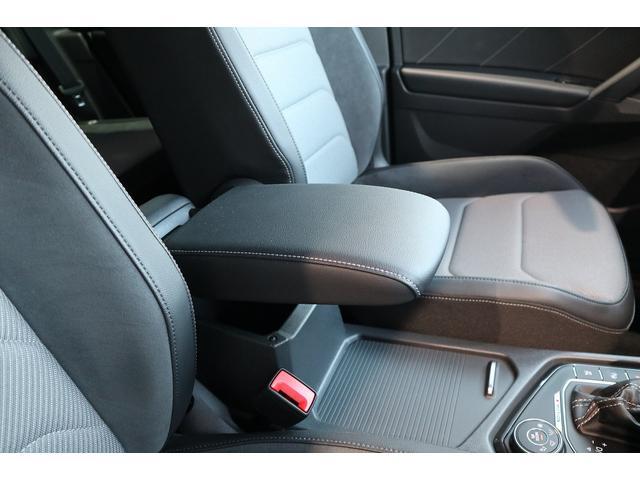 TDI 4モーション Rライン NAVI ETC デジタルメーター LEDライト 19インチアルミ(34枚目)