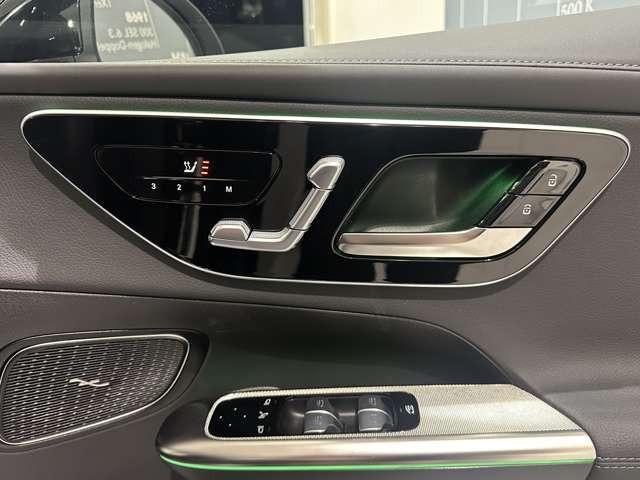ＧＬＣ ＧＬＣ２２０ｄ　４マチック　クーペ　（ＩＳＧ搭載モデル）　ＡＭＧラインパッケージ　元デモカー　禁煙車（13枚目）