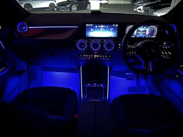 Ｂクラス Ｂ１８０　ＡＭＧラインパッケージ　ＭＰ２０２５０２　禁煙車（2枚目）