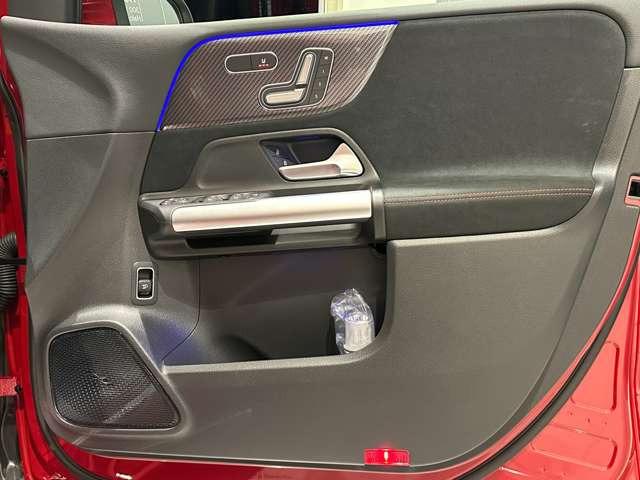 Ｂクラス Ｂ１８０　ＡＭＧラインパッケージ　ＭＰ２０２５０２　禁煙車（13枚目）