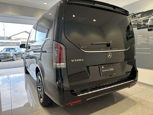 Ｖクラス Ｖ２２０ｄ　ロング　ＡＭＧラインパッケージ　ディーゼルターボ　ワンオーナー車　禁煙車　パノラミックスライディングルーフ（8枚目）