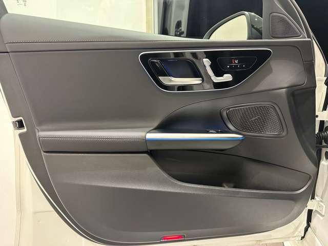 Ｃクラスステーションワゴン Ｃ２２０ｄ　ステーションワゴン　スポーツ　ＩＳＧ　ディーゼルターボ　ＭＰ２０２５０２　元デモカー　禁煙車（19枚目）