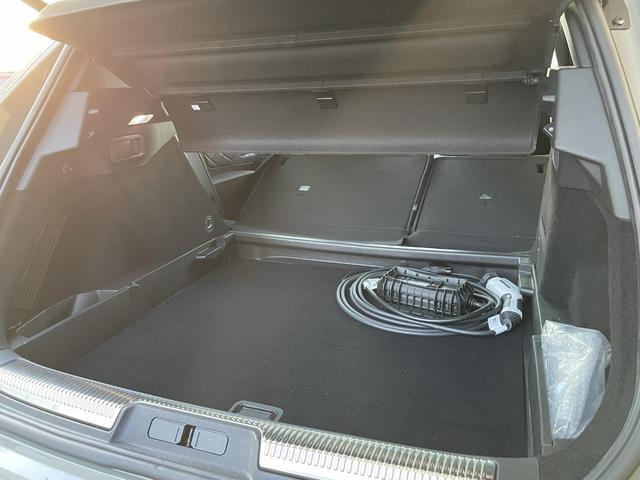 ＤＳ７ リヴォリ　Ｅ－テンス　４×４　ナビ標準装備／ＡＣＣ／アクティブセーフティブレーキ（被害軽減ブレーキ）／純正アロイホイール／スライディングガラスルーフ／シートヒーター（46枚目）