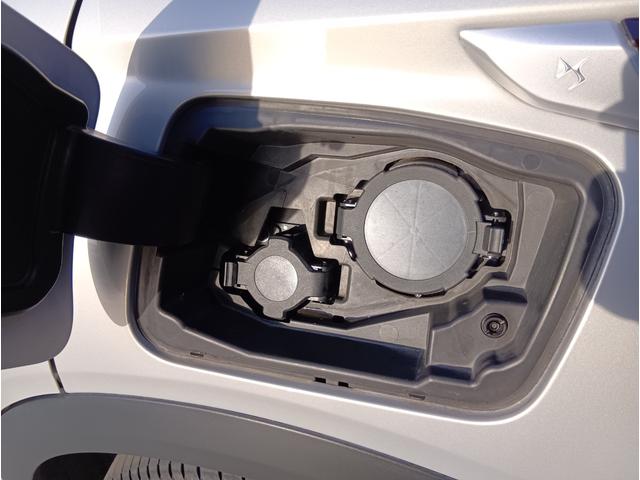 ＤＳ３クロスバック Ｅ－テンス　グランシック　正規認定中古車／ＡＣＣ／ハーフレザーシート／禁煙車／衝突軽減Ｂ／バックカメラ／車線逸脱警告／ＬＥＤヘッドライト／オートライト／Ｂｌｕｅｔｏｏｔｈ／クリアランスソナー／ワイヤレスモバイルチャージャー（46枚目）