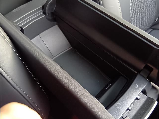 �E�A�[�����X�g�F�A�[�����X�g�͒�������ω��J���ŊJ�\�ŁA�R���p�N�g�Ȃ��̂����[�\�ł��B