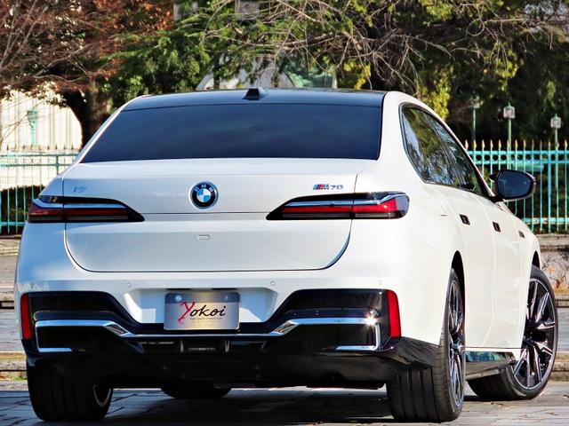 ＢＭＷ ｉ７