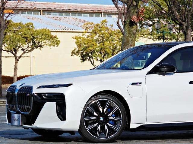 ＢＭＷ ｉ７