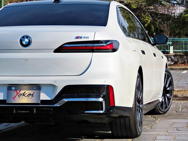 ＢＭＷ ｉ７