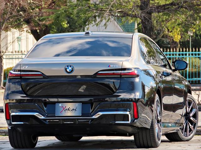 ＢＭＷ ｉ７