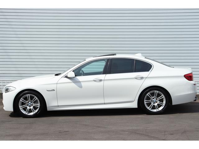 ５２８ｉ　Ｍスポーツパッケージ　ＦＲ　直６　ＮＡ・シルキーシックス・Ｍエアロスタイル・ＲＥＭＵＳマフラー・オートトランク・黒革・サンルーフ・Ｍ１８インチＡＷ・Ｂカメラ・ＴＶ・ＤＶＤ再生・シートヒーター・車幅センサー・スマートキー(28枚目)