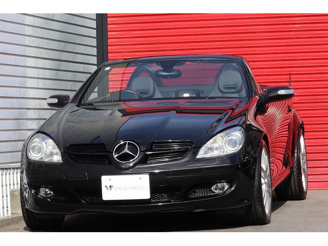 SLK SLK200コンプレッサー スポーツED 250台限定車・特別仕様・電動オープン・エアスカーフ・シートヒーター・レッドシートベルト・Rスポイラー・専用18インチAW・レッドステッチ黒革シート・レッドキャリパー仕様・車幅センサー・HIDライト(2枚目)