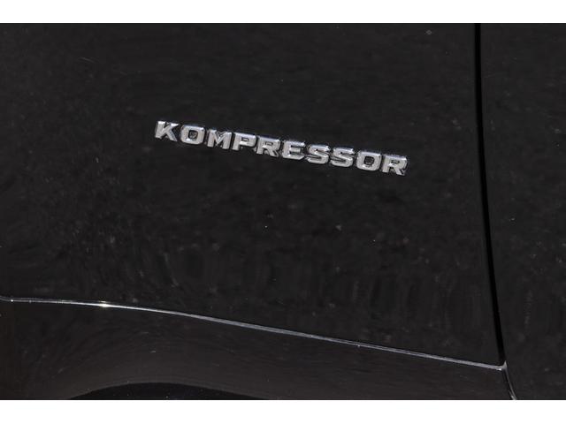 SLK SLK200コンプレッサー スポーツED 250台限定車・特別仕様・電動オープン・エアスカーフ・シートヒーター・レッドシートベルト・Rスポイラー・専用18インチAW・レッドステッチ黒革シート・レッドキャリパー仕様・車幅センサー・HIDライト(13枚目)