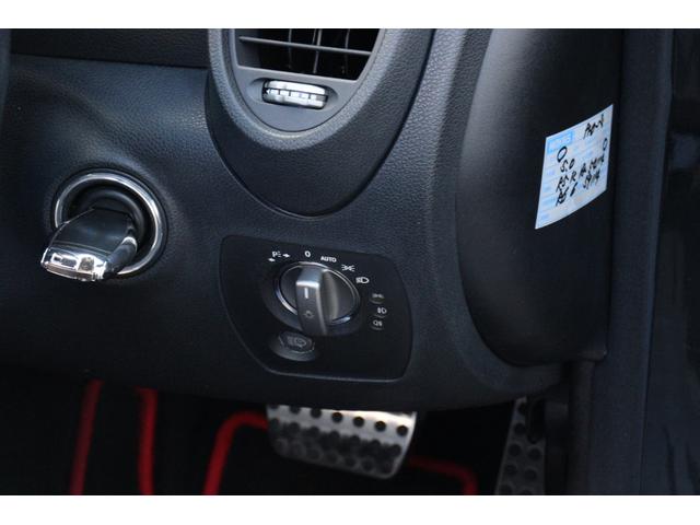 SLK SLK200コンプレッサー スポーツED 250台限定車・特別仕様・電動オープン・エアスカーフ・シートヒーター・レッドシートベルト・Rスポイラー・専用18インチAW・レッドステッチ黒革シート・レッドキャリパー仕様・車幅センサー・HIDライト(36枚目)
