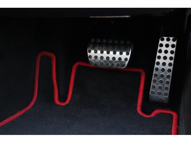 SLK SLK200コンプレッサー スポーツED 250台限定車・特別仕様・電動オープン・エアスカーフ・シートヒーター・レッドシートベルト・Rスポイラー・専用18インチAW・レッドステッチ黒革シート・レッドキャリパー仕様・車幅センサー・HIDライト(54枚目)