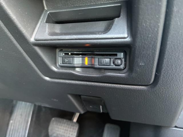 ＣＸ－６０ ＸＤ　Ｌパッケージ　ワンオーナー　禁煙車　衝突軽減ブレー純正１２．３インチフルセクナビ　ＥＴＣ　全周囲カメラ　ＲＣＣ　黒革シート　パワーシート　シート／ステアリングヒーター　電動リアゲート　取扱説明書　スペアキー有（25枚目）