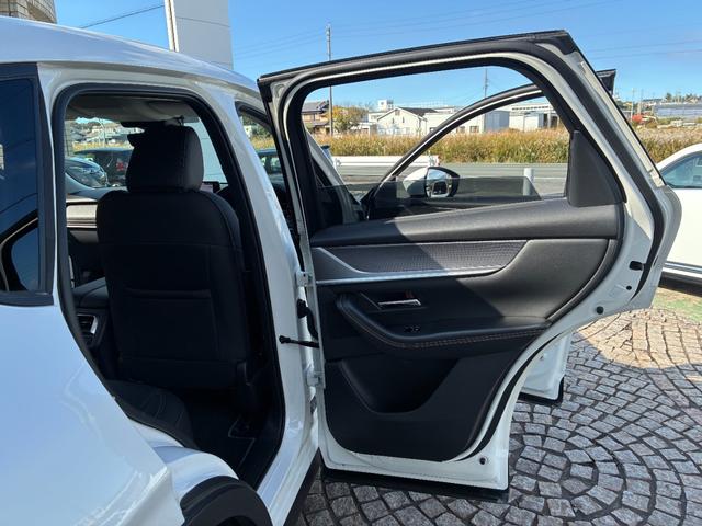 ＣＸ－６０ ＸＤ　Ｌパッケージ　ワンオーナー　禁煙車　衝突軽減ブレー純正１２．３インチフルセクナビ　ＥＴＣ　全周囲カメラ　ＲＣＣ　黒革シート　パワーシート　シート／ステアリングヒーター　電動リアゲート　取扱説明書　スペアキー有（40枚目）