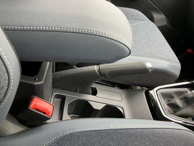 T-クロス TSI スタイル IQライト トラベルアシスト ACC シートヒーター デジタルメーター ブラインドスポット 障害物センサー バックカメラ App-Connect レーンアシスト ワイヤレスチャージ 禁煙 認定中古車(27枚目)