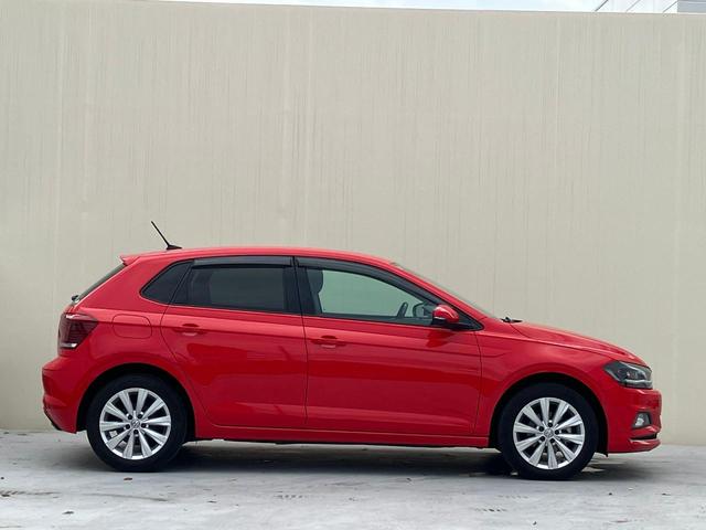 ポロ TSIハイライン 禁煙車 LEDライト フォグランプ ACC CD/DVD バックカメラ App-Connect ETC 認定中古車(9枚目)