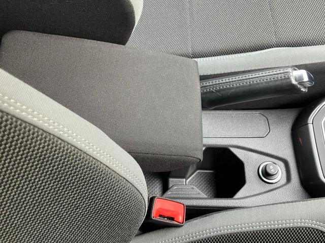 ポロ TSIハイライン 禁煙車 LEDライト フォグランプ ACC CD/DVD バックカメラ App-Connect ETC 認定中古車(27枚目)