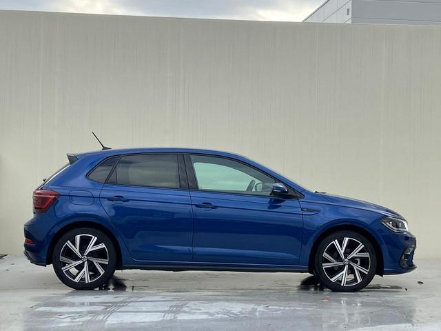 ポロ TSI Rライン IQライト ACC トラベルアシスト デジタルメーター レーンアシスト 後方死角検知機能 障害物センサー バックカメラ App-Connect ワイヤレスチャージ パドルシフト ETC 認定中古車(9枚目)