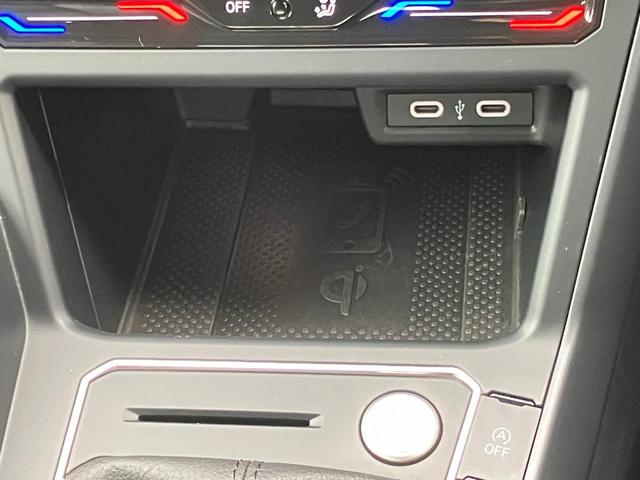 ポロ TSI Rライン IQライト ACC トラベルアシスト デジタルメーター レーンアシスト 後方死角検知機能 障害物センサー バックカメラ App-Connect ワイヤレスチャージ パドルシフト ETC 認定中古車(26枚目)