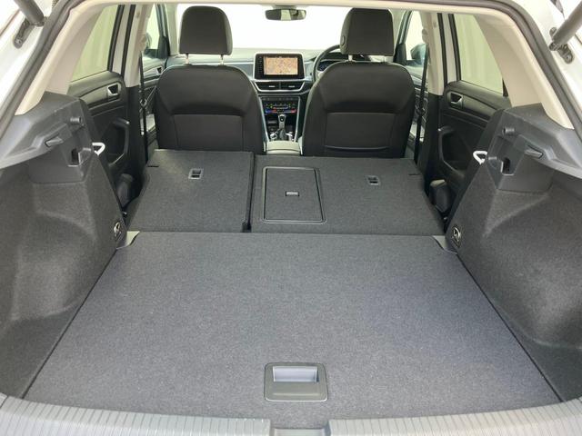 Ｔ－ロック ＴＳＩ　スタイル　禁煙車　ＩＱ．ＬＩＧＨＴ　トラベルアシスト　Ａｐｐ－Ｃｏｎｎｅｃｔ　ブラインドスポット　バックカメラ　リヤトラフィックアラート　ワイヤレスチャージ　デジタルメーター　レーンアシスト　１７インチＡＷ（51枚目）