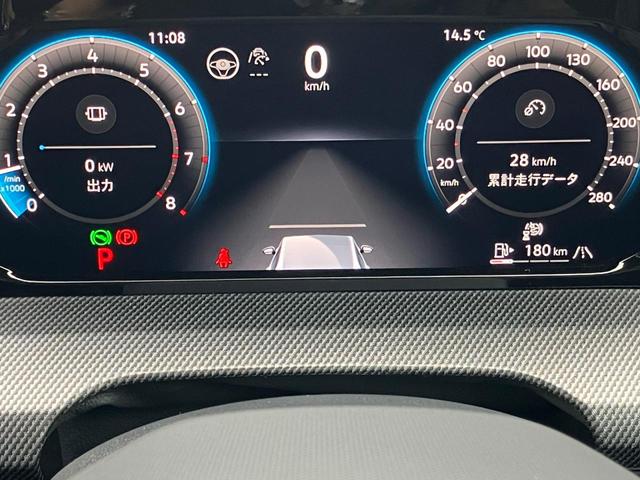 ゴルフＧＴＩ ベースグレード　ＤｅｍｏｃａｒＬＥＤライト　トラベルアシスト　アンビエントライト　ワイヤレスチャージ　デジタルメータ　シートヒーター　ブラインドスポット　レーンアシスト　アップコネクト　ステアリングヒーター　ＡＣＣ（17枚目）