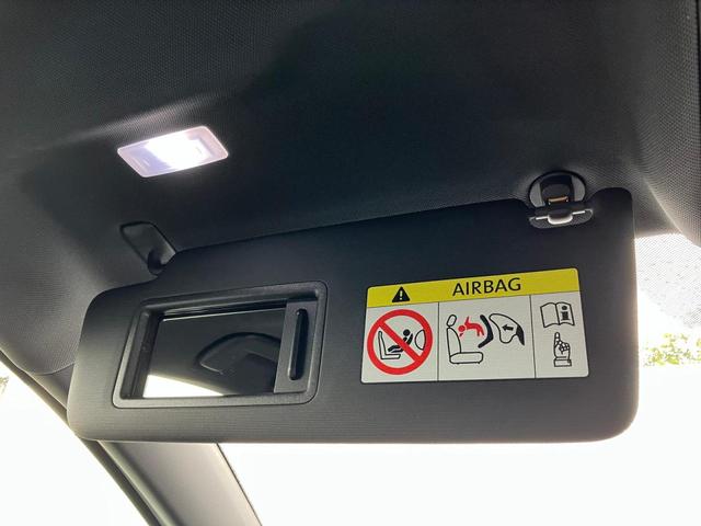 ゴルフＧＴＩ ベースグレード　ＤｅｍｏｃａｒＬＥＤライト　トラベルアシスト　アンビエントライト　ワイヤレスチャージ　デジタルメータ　シートヒーター　ブラインドスポット　レーンアシスト　アップコネクト　ステアリングヒーター　ＡＣＣ（32枚目）