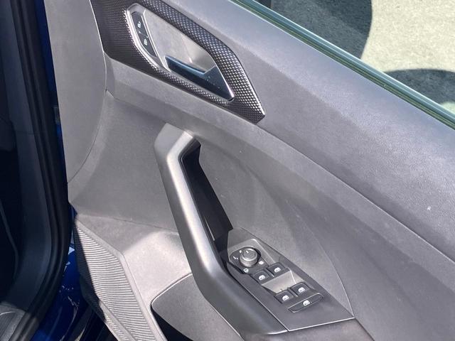 T-クロス TSI アクティブ LEDヘッドライト アダプティブクルーズコントロールACC 後方死角検知機能 障害物センサー パドルシフト App-Connect バックカメラ スマートエントリー ETC USB 認定中古車(38枚目)