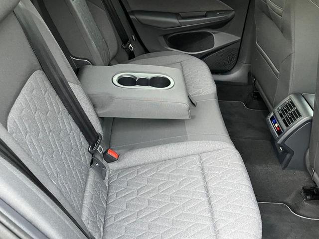 ゴルフヴァリアント eTSI アクティブ 認定中古車 IQ.LIGHT TravelAssist APP connect 後方死角検知機能 ワイヤレスチャージ 障害物センサー レーンアシスト(44枚目)