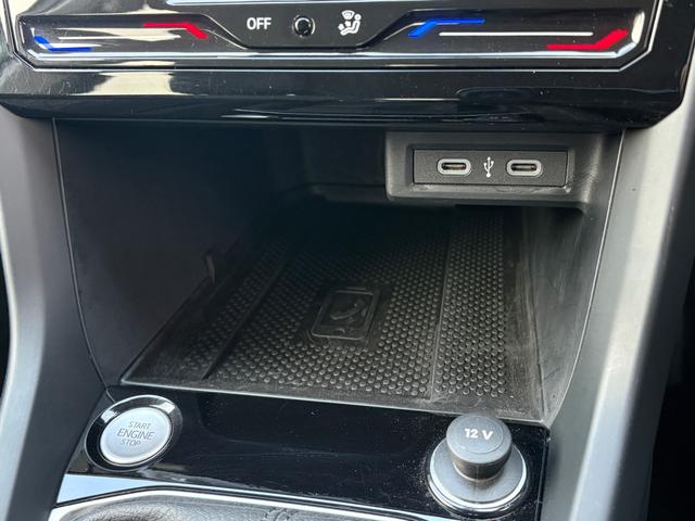 Ｔ－クロス ＴＳＩ　アクティブ　認定保証付　デジタルメーター　ＡＣＣ　ＬＥＤヘッドライト　　トラベルアシスト　後方死角検知機能　レーンアシスト　パーキングセンサー　バックカメラ　Ａｐｐ－Ｃｏｎｎｅｃｔ　ＥＴＣ　アスコットグレー　禁煙（32枚目）