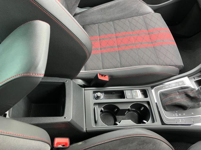 ゴルフＧＴＩ ＴＣＲ（32枚目）