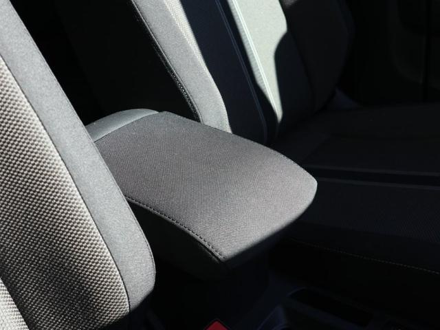 �O��L�k�Ɗp�x�������\�ȃt�����g�A�[�����X�g�B