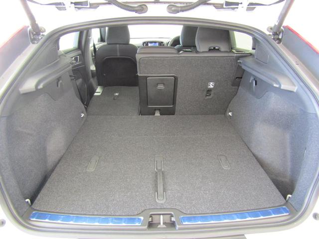 Ｃ４０リチャージ リチャージ　アルティメットシングルモーター　Ｃｌａｓｓｉｃモデル　Ｇｏｏｇｌｅ搭載　全車速追従クルーズコントロール　パイロットアシスト　３６０度ビューモニター（41枚目）