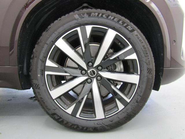 �t����������p�Q�O�C���`�A���~�z�C�[���𑕔��B