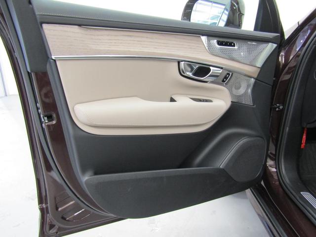 ����ȃh�A�p�l��