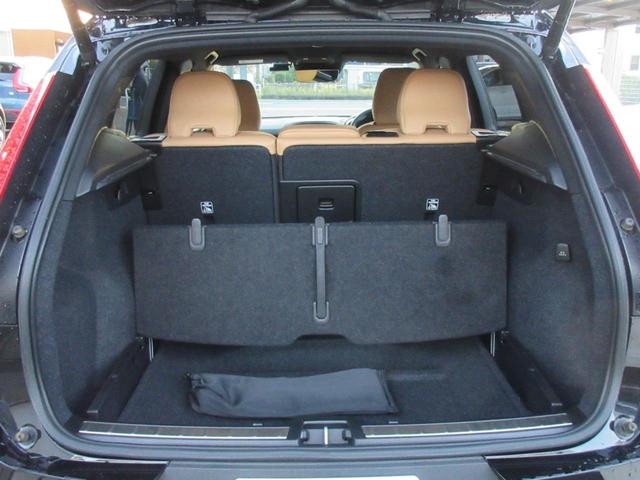 ＸＣ４０ Ｂ４　ＡＷＤ　インスクリプション　ＳＥＮＳＵＳナビゲーション　パワーテールゲート　前席シートヒーター　レザーシート　３６０度ビューモニター　Ａｐｐｌｅ　ＣａｒＰｌａｙ（36枚目）
