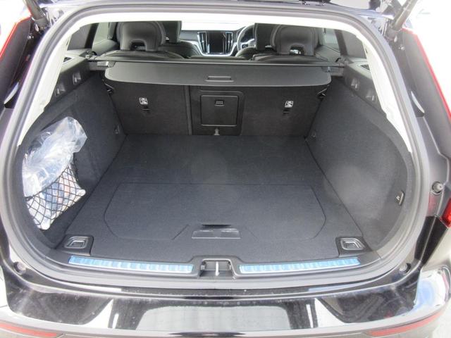 Ｖ６０ ウルトラ　Ｔ６　ＡＷＤ　プラグインハイブリッド　弊社試乗車　Ｇｏｏｇｌｅ搭載　前席シートヒーター　全車速追従クルーズコントロール　パイロットアシスト　３６０度ビューモニター（40枚目）