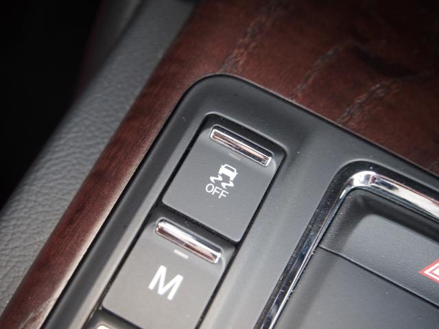 ベースグレード 左ハンドル 後期型ナビ 禁煙車 赤色レザーシート 電動サンルーフ 純正プロテオ19インチアルミホイール ツーリングPKG 地デジTV パドルシフト バックカメラ ETC 赤色キャリパー 正規ディーラ車(41枚目)