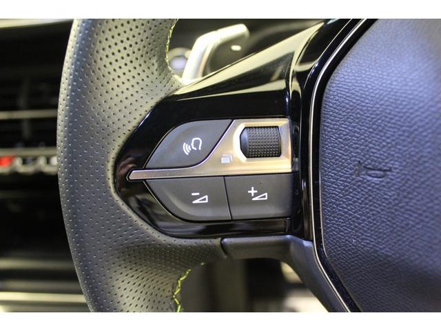 PEUGEOT 2008 GT BLUE HDI